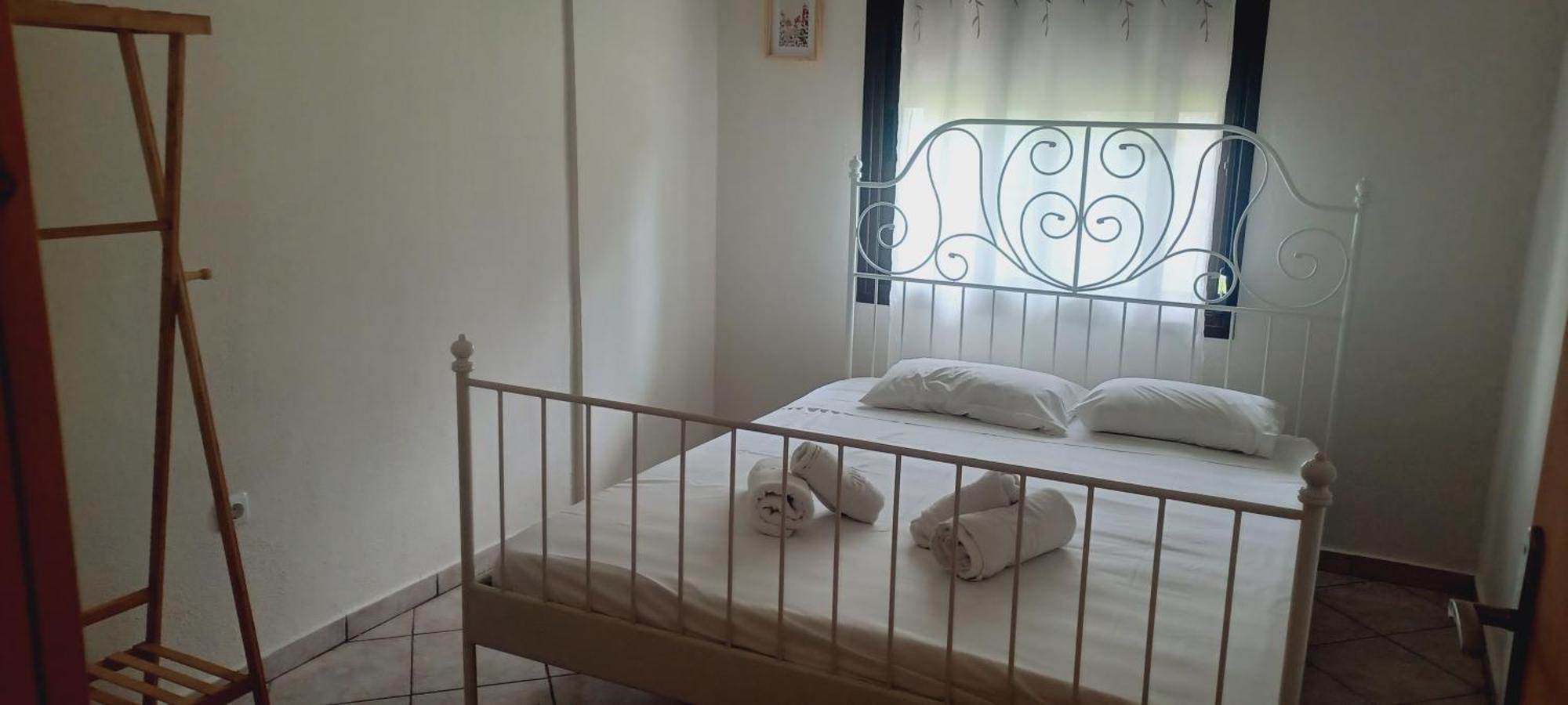 Simplicity At Iris Accommodation Psakoudia Zewnętrze zdjęcie